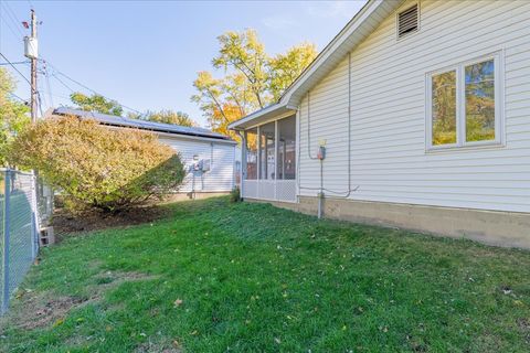 Tiny photo for 310 Rowe Drive, Bloomington, IL 61701 (MLS # 12630556)