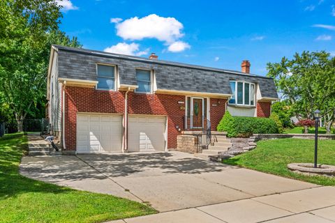 Tiny photo for 3590 Winston Drive, Hoffman Estates, IL 60192 (MLS # 12491980)