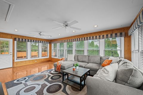 Tiny photo for 3590 Winston Drive, Hoffman Estates, IL 60192 (MLS # 12491980)