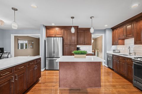 Tiny photo for 3590 Winston Drive, Hoffman Estates, IL 60192 (MLS # 12491980)