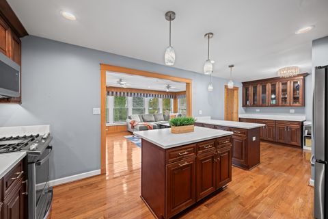 Tiny photo for 3590 Winston Drive, Hoffman Estates, IL 60192 (MLS # 12491980)