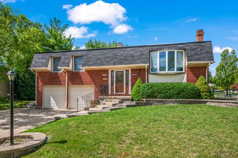 Tiny photo for 3590 Winston Drive, Hoffman Estates, IL 60192 (MLS # 12491980)