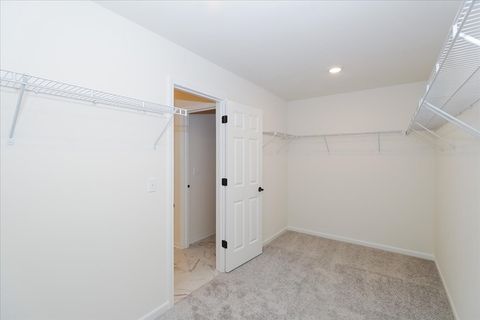 Tiny photo for 860 Preston Court, Oswego, IL 60543 (MLS # 12480084)