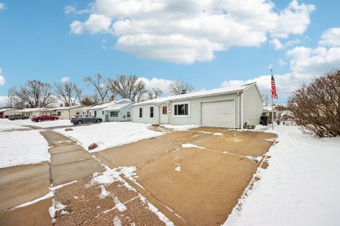 Tiny photo for 916 Mulberry Lane, Streamwood, IL 60107 (MLS # 12593259)