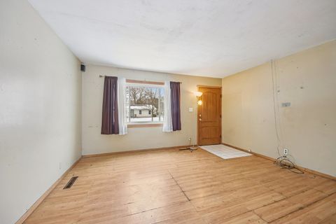 Tiny photo for 916 Mulberry Lane, Streamwood, IL 60107 (MLS # 12593259)