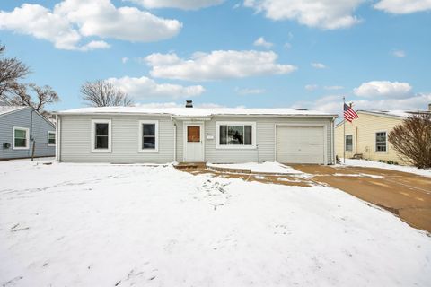 Tiny photo for 916 Mulberry Lane, Streamwood, IL 60107 (MLS # 12593259)