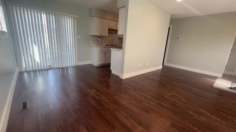 Tiny photo for 2311 Bluebell Court, Aurora, IL 60506 (MLS # 12604386)