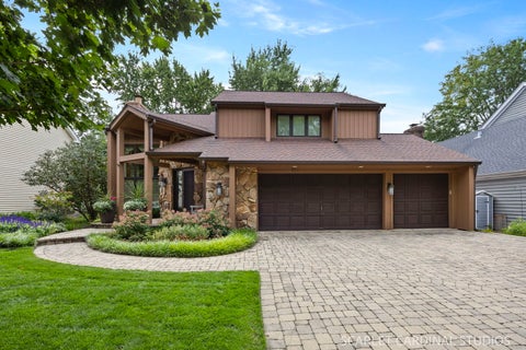 Tiny photo for 1750 Hickory Lane, Wheaton, IL 60187 (MLS # 12771892)