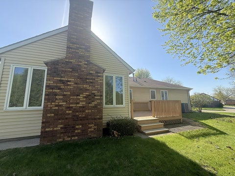 Tiny photo for 300 Fieldstone Lane, Dixon, IL 61021 (MLS # 12628049)