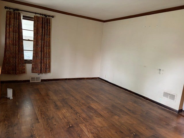 2327 9th Street