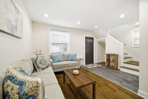Tiny photo for 3821 S Calumet Avenue, Chicago, IL 60653 (MLS # 12606015)