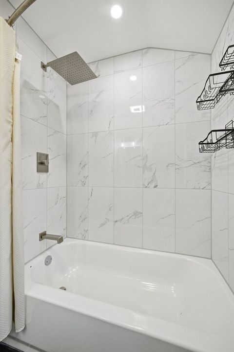 Tiny photo for 3821 S Calumet Avenue, Chicago, IL 60653 (MLS # 12606015)