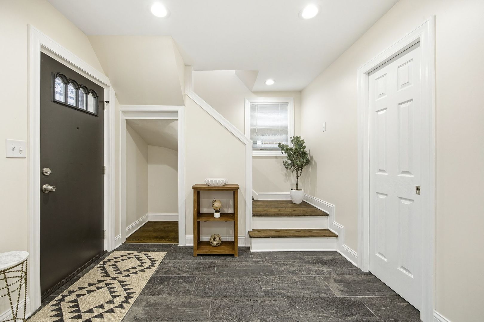 3821 S Calumet Avenue