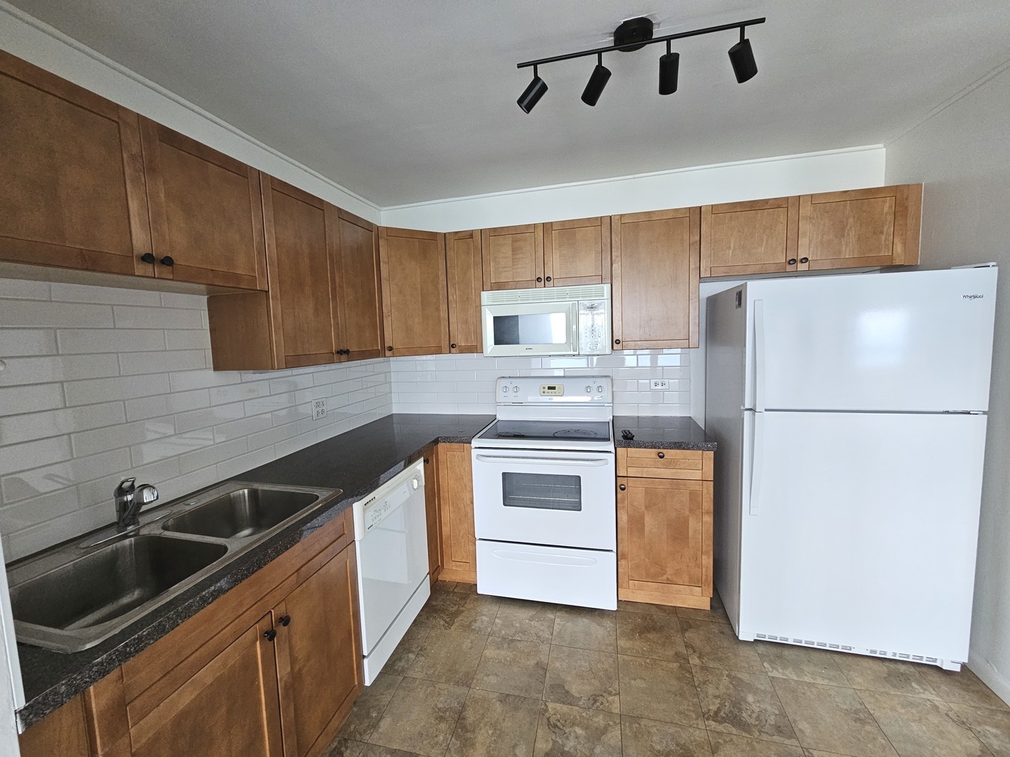 5415 N SHERIDAN Road 2805