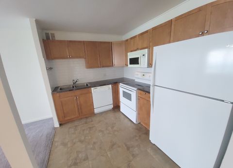 Tiny photo for 5415 N SHERIDAN Road #2805, Chicago, IL 60640 (MLS # 12524482)