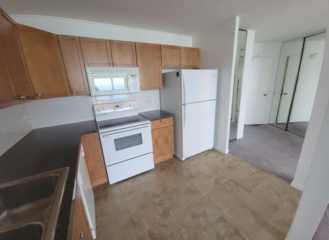 Tiny photo for 5415 N SHERIDAN Road #2805, Chicago, IL 60640 (MLS # 12524482)