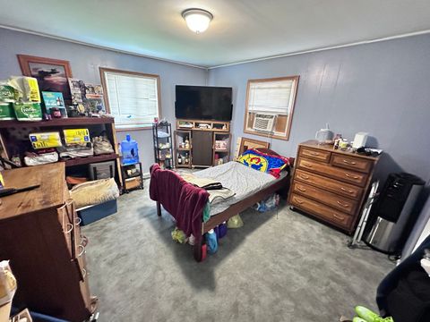 Tiny photo for 57 Robin Road, Carpentersville, IL 60110 (MLS # 12420892)