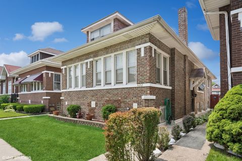 Photo of 8212 S Bishop Street, Chicago, IL 60620 (MLS # 12384505)