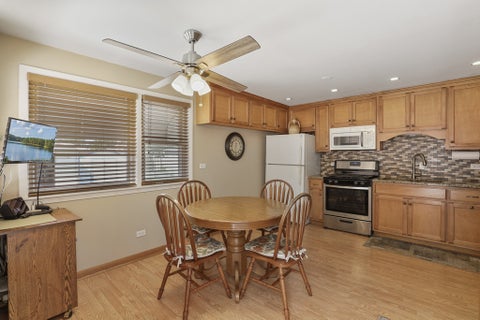 Tiny photo for 9232 Parkside Avenue, Oak Lawn, IL 60453 (MLS # 12749936)