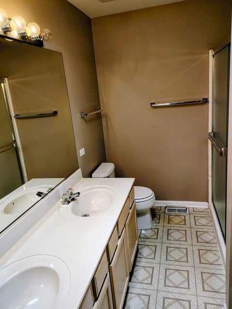 Tiny photo for 855 Mesa Drive #552D, Elgin, IL 60123 (MLS # 12666603)