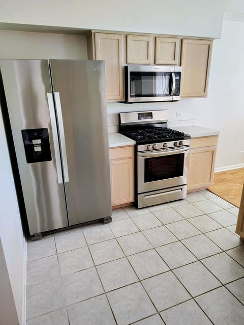 Tiny photo for 855 Mesa Drive #552D, Elgin, IL 60123 (MLS # 12666603)