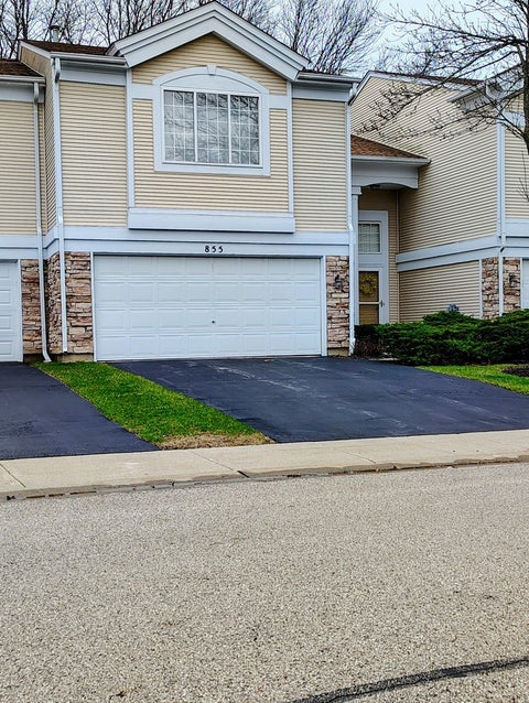 Photo of 855 Mesa Drive #552D, Elgin, IL 60123 (MLS # 12666603)