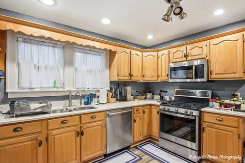 Tiny photo for 1608 Henry Place, Waukegan, IL 60085 (MLS # 12654730)