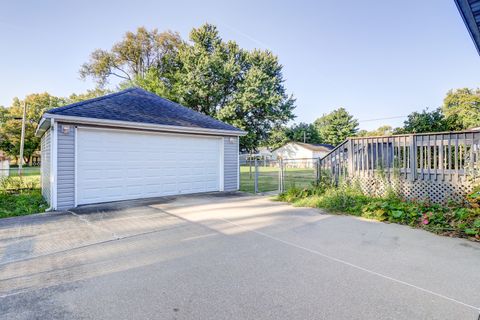 Tiny photo for 602 E 3rd Street, Rock Falls, IL 61071 (MLS # 12467302)