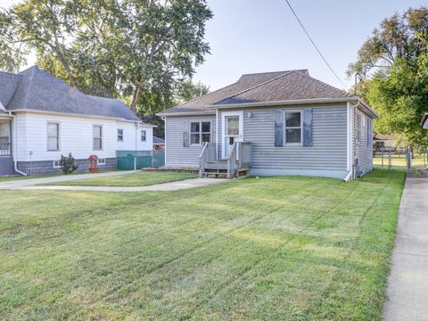 Tiny photo for 602 E 3rd Street, Rock Falls, IL 61071 (MLS # 12467302)