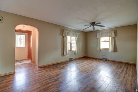 Tiny photo for 602 E 3rd Street, Rock Falls, IL 61071 (MLS # 12467302)