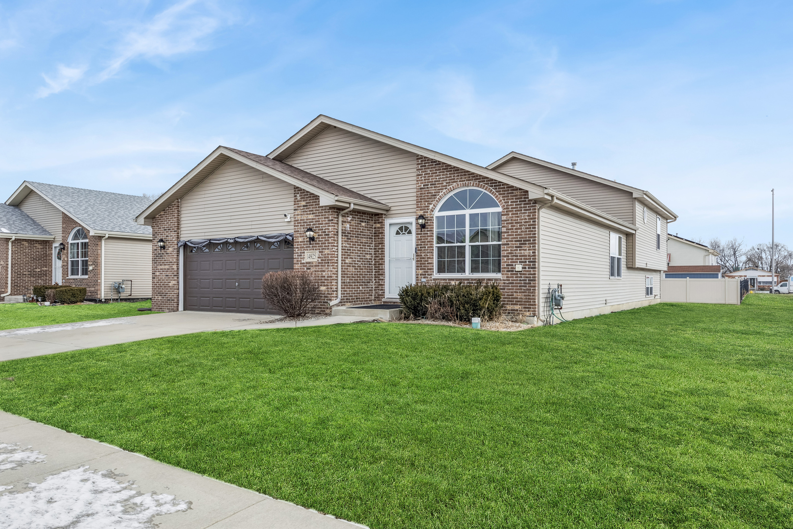 14925 Whipple Avenue