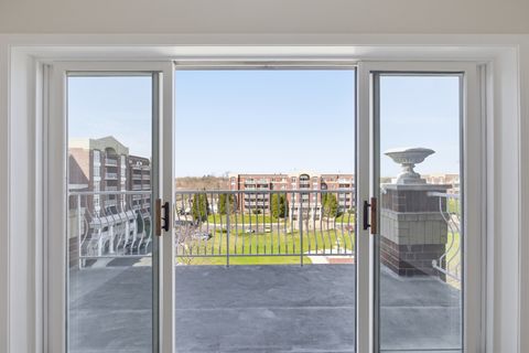 Tiny photo for 7051 W Touhy Avenue #610, Niles, IL 60714 (MLS # 12607712)