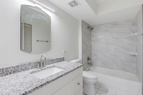 Tiny photo for 7051 W Touhy Avenue #610, Niles, IL 60714 (MLS # 12607712)
