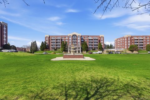 Tiny photo for 7051 W Touhy Avenue #610, Niles, IL 60714 (MLS # 12607712)
