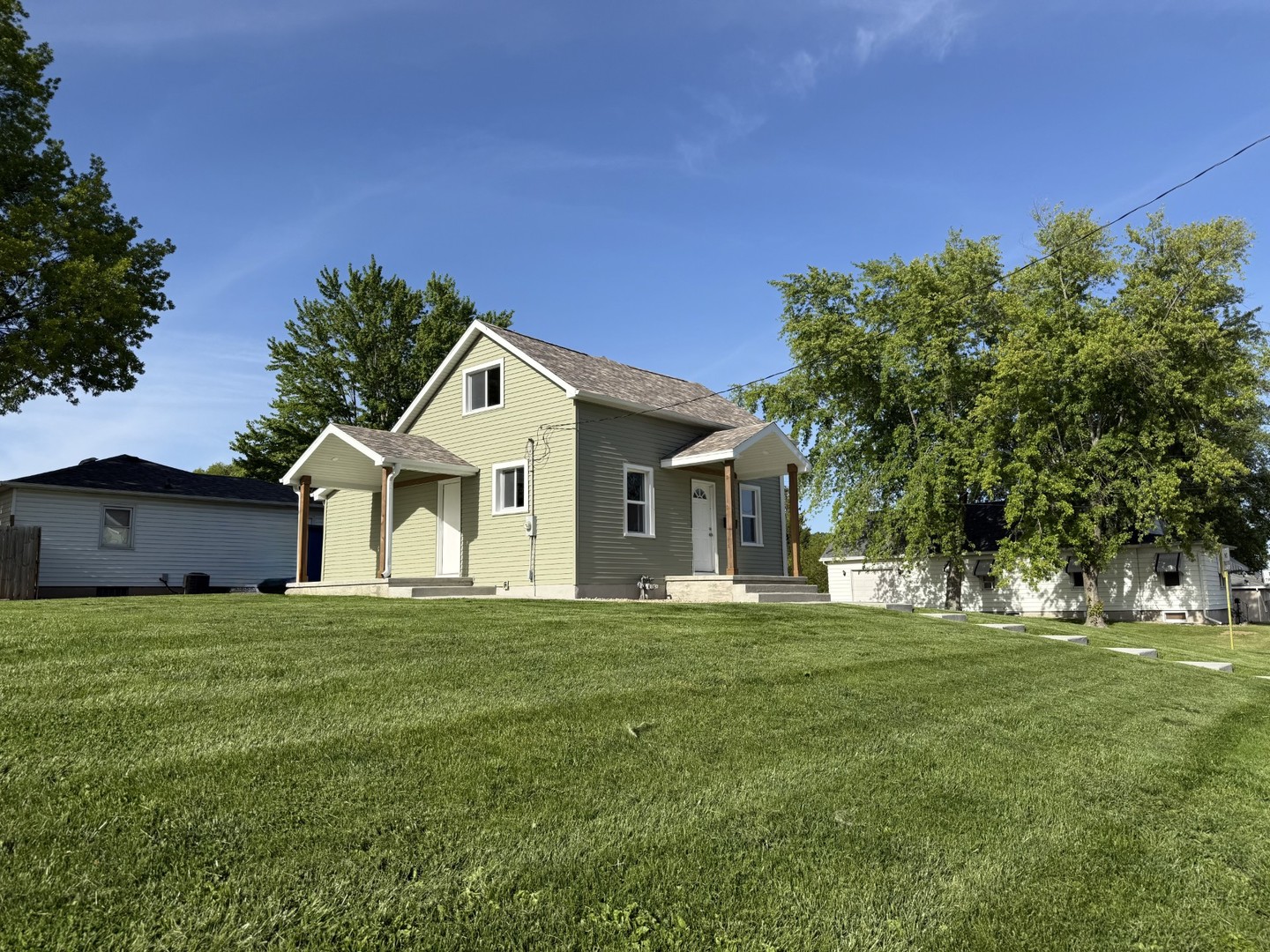 2703 Main Street