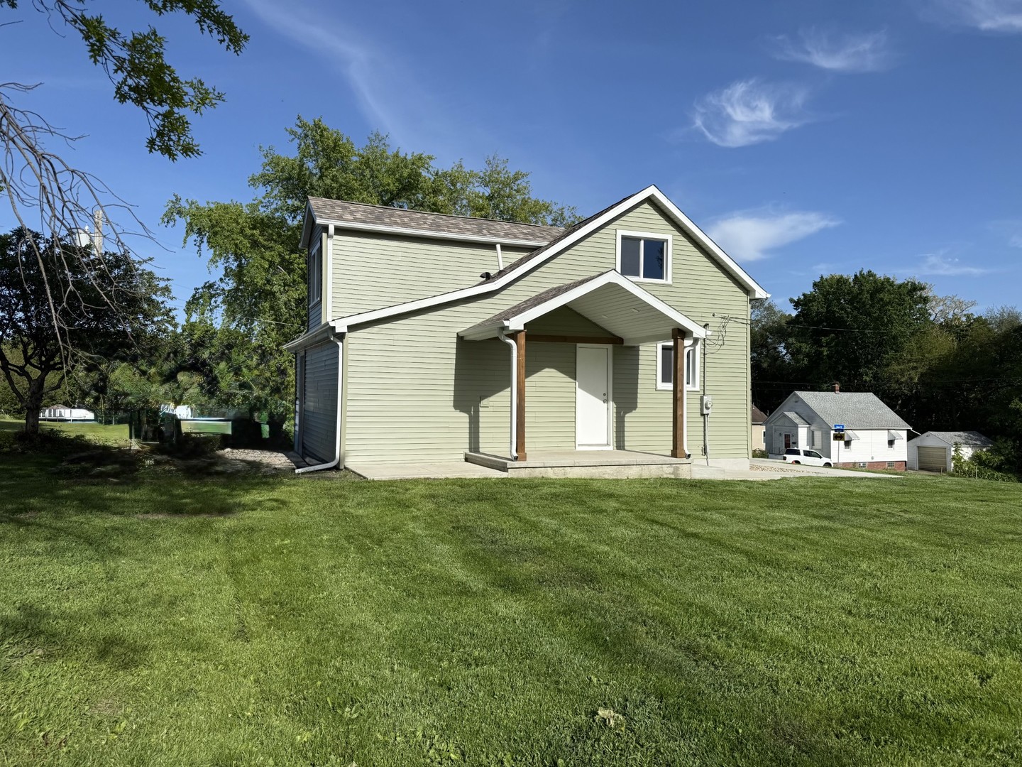 2703 Main Street