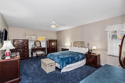 Tiny photo for 28 Plymouth Court, Lincolnshire, IL 60069 (MLS # 12522402)