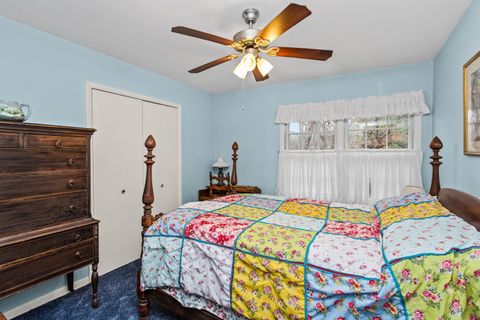 Tiny photo for 28 Plymouth Court, Lincolnshire, IL 60069 (MLS # 12522402)