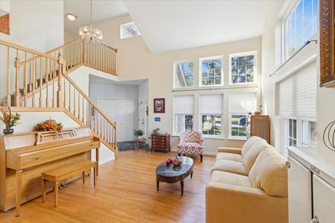 Tiny photo for 791 Willow Court, Itasca, IL 60143 (MLS # 12480765)