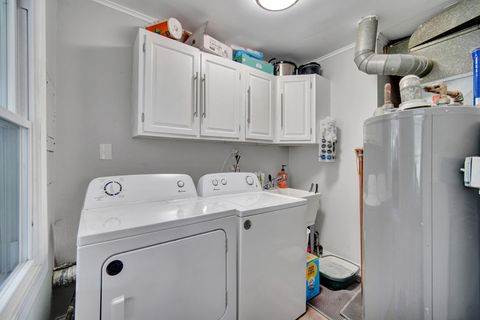 Tiny photo for 7022 W 114th Place, Worth, IL 60482 (MLS # 12634745)