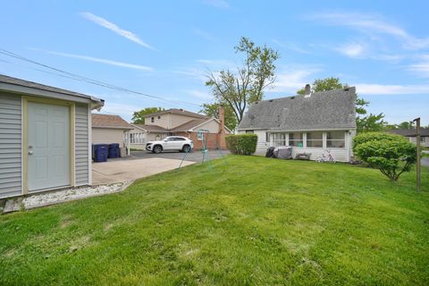 Tiny photo for 7022 W 114th Place, Worth, IL 60482 (MLS # 12634745)
