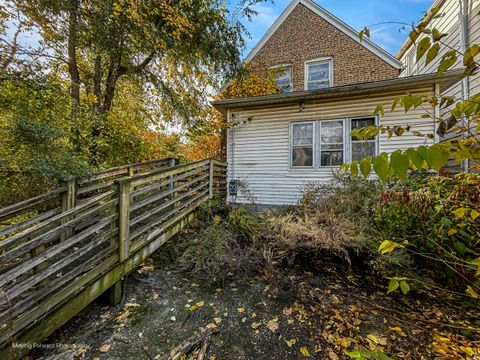 Tiny photo for 7327 S Kenwood Avenue, Chicago, IL 60619 (MLS # 12482888)