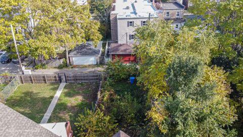 Tiny photo for 7327 S Kenwood Avenue, Chicago, IL 60619 (MLS # 12482888)