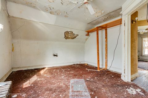 Tiny photo for 7327 S Kenwood Avenue, Chicago, IL 60619 (MLS # 12482888)
