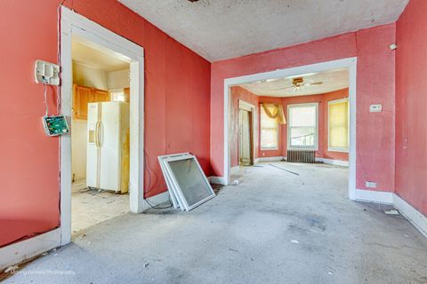 Tiny photo for 7327 S Kenwood Avenue, Chicago, IL 60619 (MLS # 12482888)