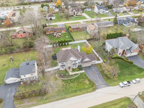 A home in Lake Bluff