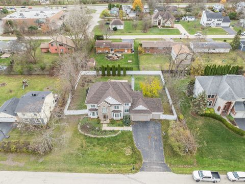 A home in Lake Bluff