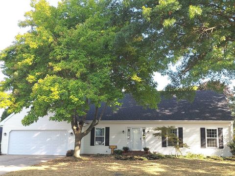 Photo of 300 Eldorado Drive, Tuscola, IL 61953 (MLS # 12477812)