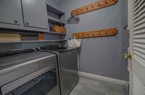 Tiny photo for 300 Eldorado Drive, Tuscola, IL 61953 (MLS # 12477812)