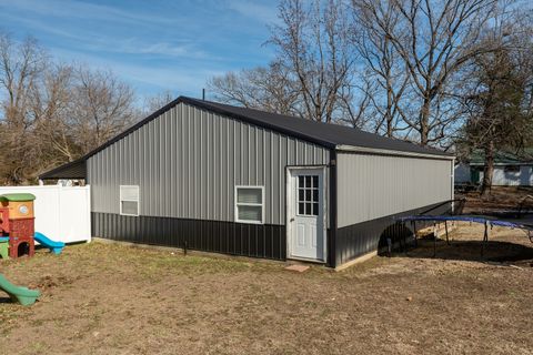 Tiny photo for 1144 W Webster Street, Benton, IL 62812 (MLS # 12566666)